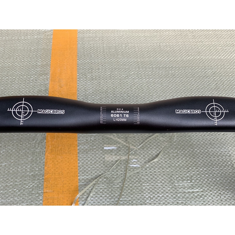 Ghi đông cong cho xe đạp thể thao bằng nhôm