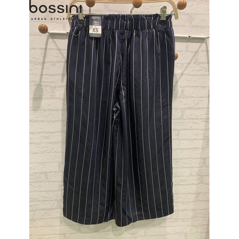 Quần kiểu lưng thun ống rộng sọc kẻ nữ Bossini 623417200