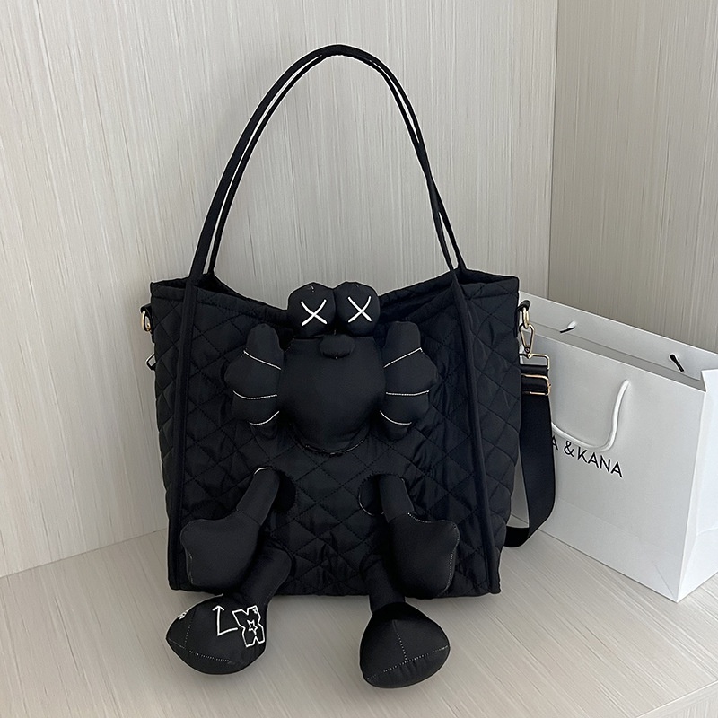 Túi Đeo Chéo Cỡ Lớn Màu Trơn Đính Búp Bê Thời Trang Mùa Thu 2022