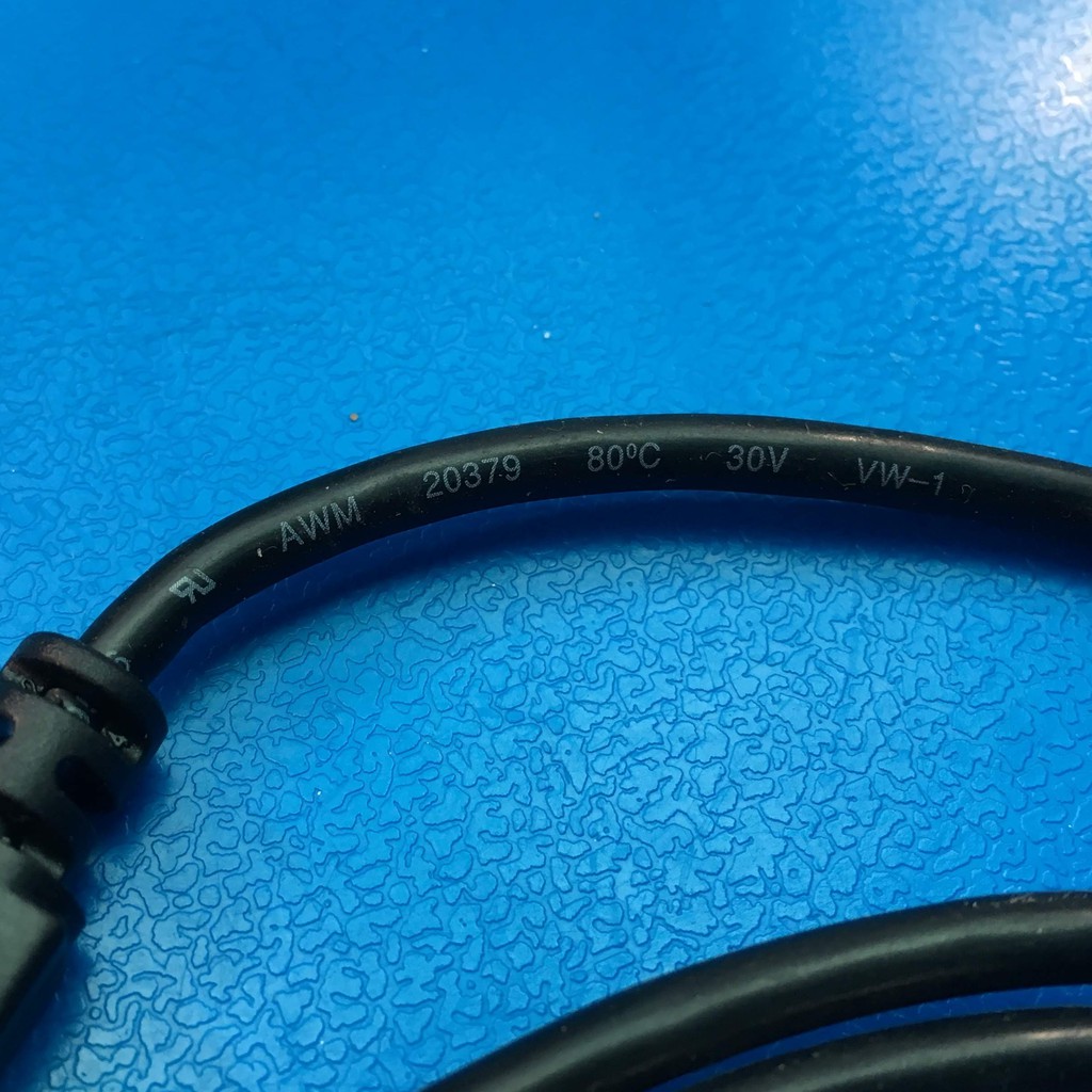 Dây Cáp Chuyển Đổi USB 2.0 Ra Mini USB zin chính hãng, dài 1.2m