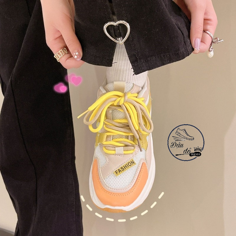 Giày thể thao nữ 2 dây có gắn chữ fashion