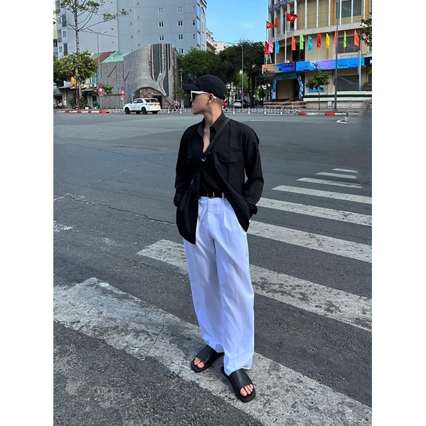 SIAM SƠMI DÀI TAY MÀU TRẮNG ĐEN 2 TÚI TRƯỚC