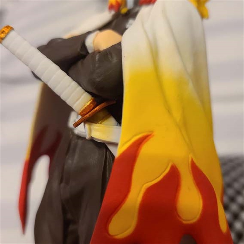 Đồ chơi mô hình nhân vật trong anime Demon Slayer bằng PVC
