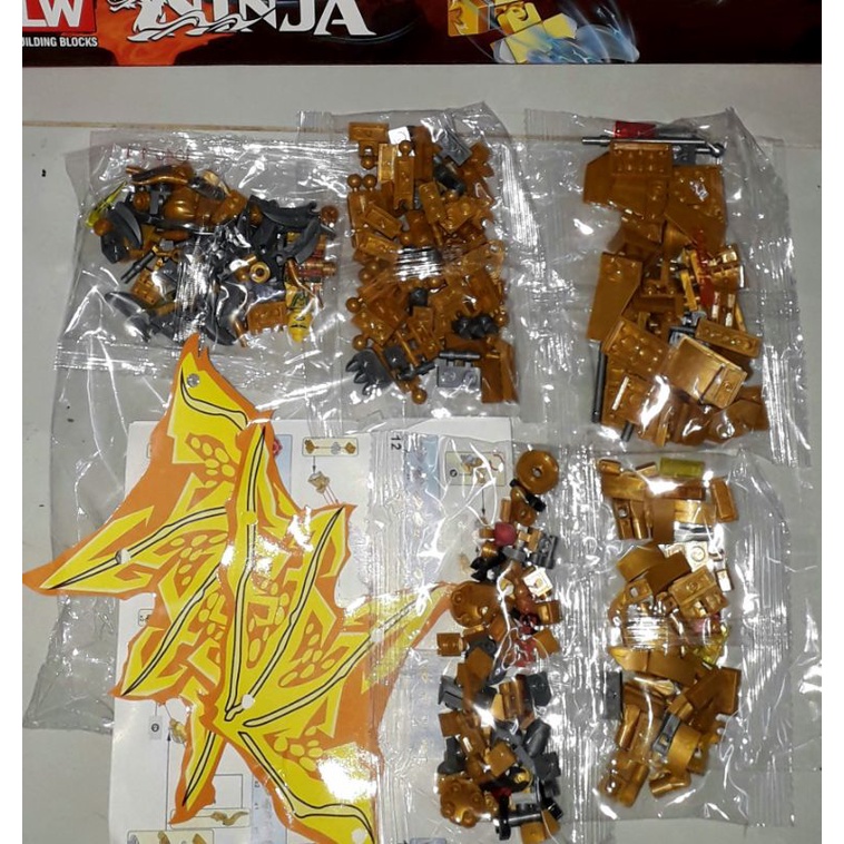 Lắp ráp 1 hộp Ninjago cưỡi Rồng 1045 có trên 300 chi tiết bằng nhựa ABS rất đẹp