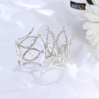 Vương miện chụp ảnh nail