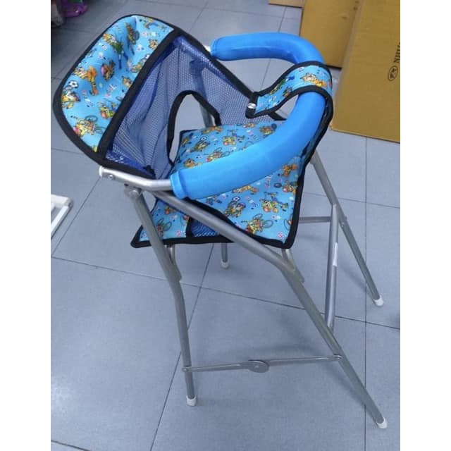 Ghế ngồi xe Airblade cho bé