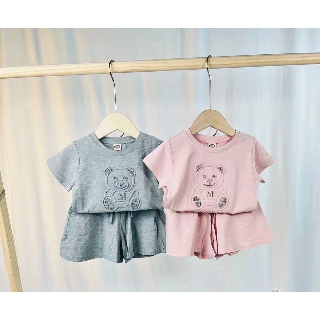 Bộ hè bé gái, bộ cotton siêu mát hình gấu dập nổi dáng quần giả váy cho bé