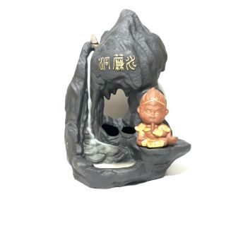 Thác khói trầm hương ngộ không + 15 viên trầm