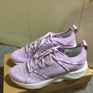 Giầy lining cloud lite 2018
