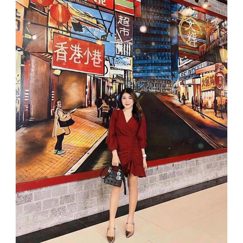 Đầm tiểu thư cổ v , đầm tay dài rút dây đuôi cá, váy tay phồng nhún eo rút bên hông màu đỏ trắng trẻ trung
