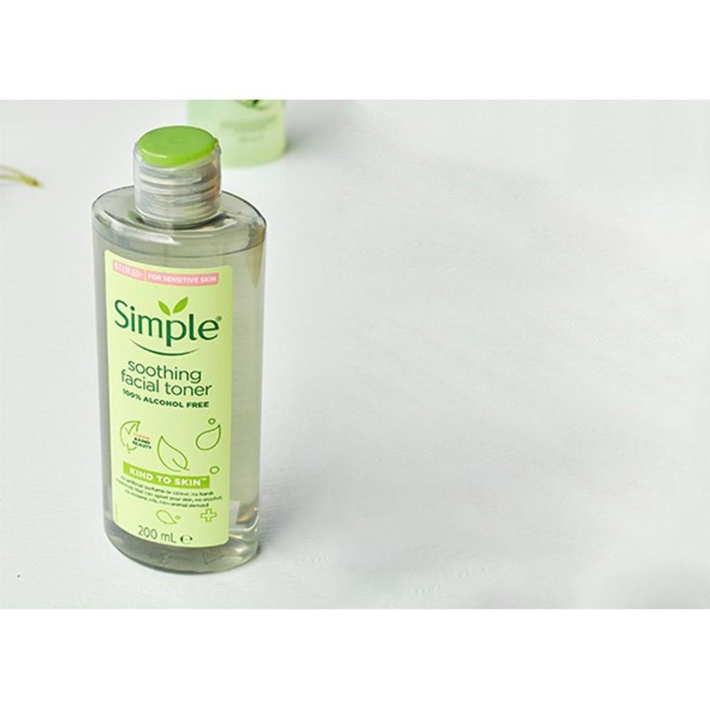 Nước Hoa Hồng Simple Kind To Skin Soothing 200ml