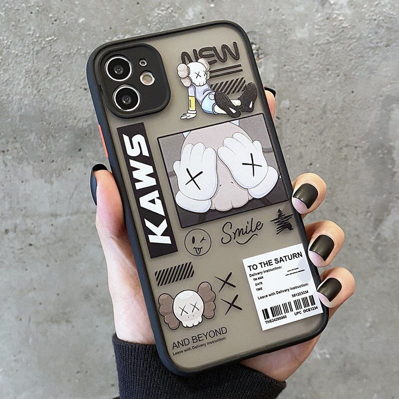 Ốp điện thoại Kaws mặt nhám bảo vệ camera cho điện thoại 6plus 6splus 7 plus 8plus X Xr XsM 11 12 13 Promax 14 ProMax
