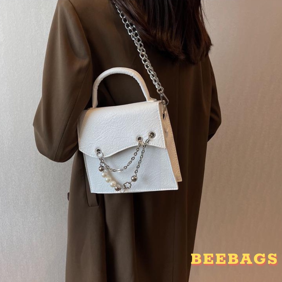 Túi Hộp Cá Tính Màu Trắng, Đen Có Phối Dây Xích Y2K | TX49 | Túi Xách Dạng Hộp Da Chần Nổi Phong Cách Độc Lạ, Hàn Quốc