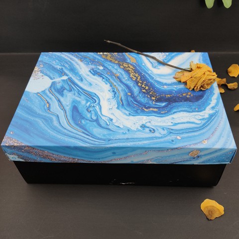 Hộp đựng quà vân đá kèm túi quai lụa 30.5x22x10cm, rơm giấy lót | BigBuy360 - bigbuy360.vn