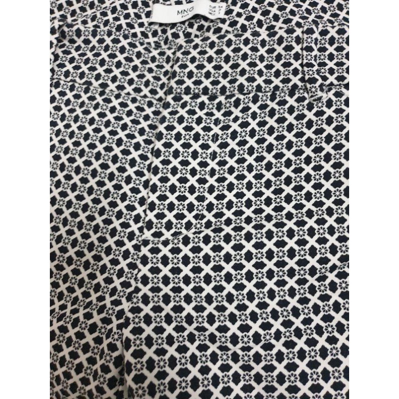 Quần tây Mango size S sọc caro và hoa