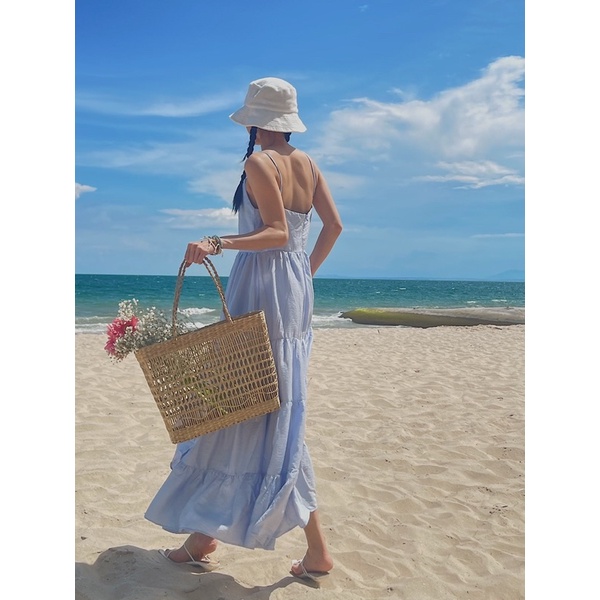 Đầm maxi trơn dây nhiều tầng - D219