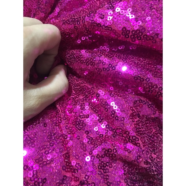 Chân váy kim sa dáng dài