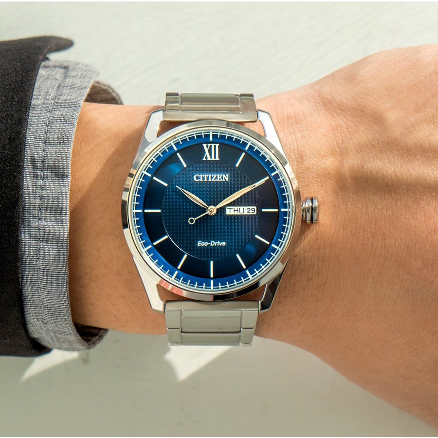 Đồng hồ nam Citizen Eco-Drive AW0081-54L