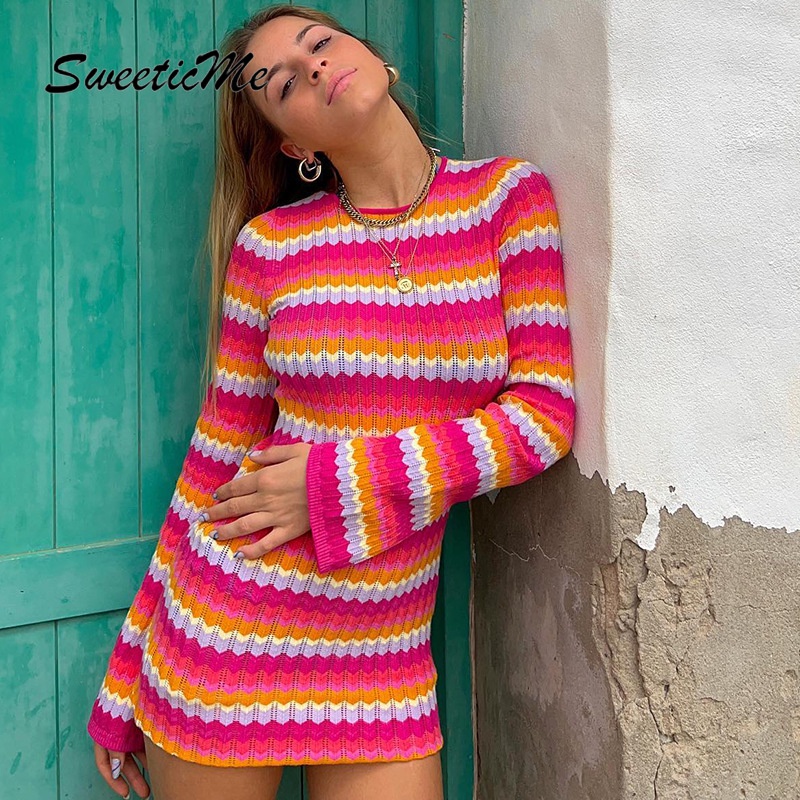 Đầm Nữ SweeticMe Tay Dài Hở Lưng Có Dây Buộc