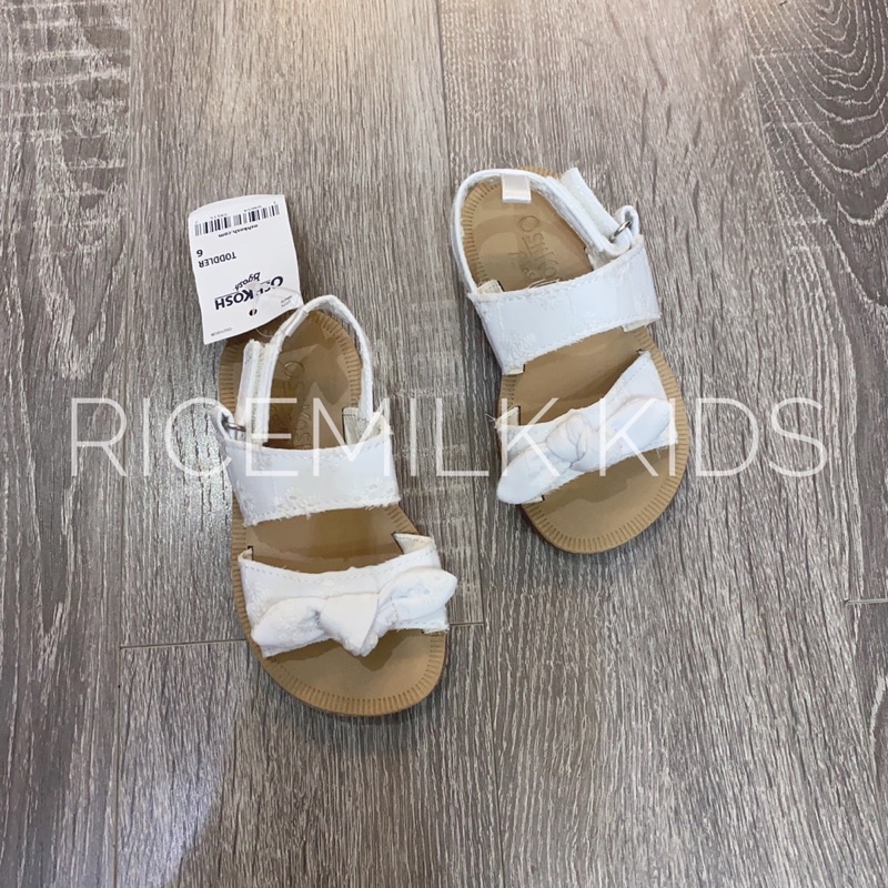 Dép sandal cho bé màu trắng nơ xuất dư xịn