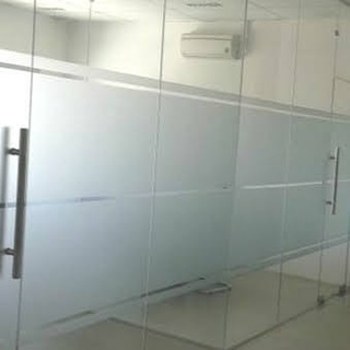 Giấy dán kính mờ, decal dán kính cát mờ, chống nhìn chộm