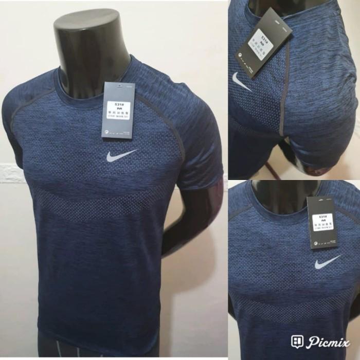 Khô Vừa Vặn | Áo Thun Thể Thao Họa Tiết Nike 531 Chất Lượng