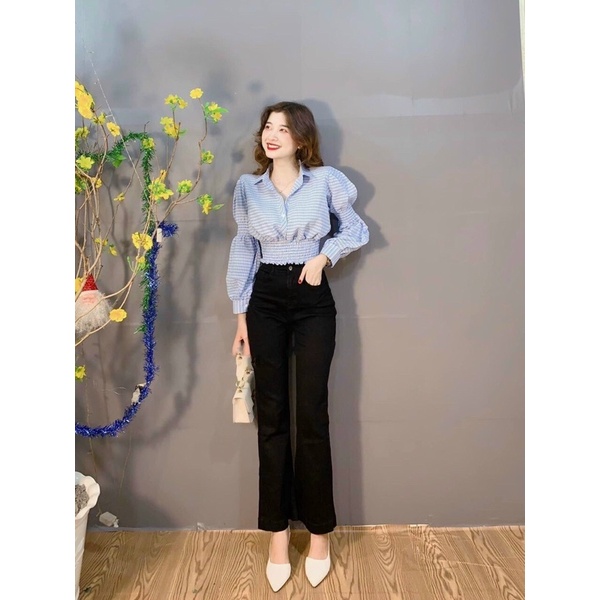 Set áo croptop dài tay caro kèm quần loe đen