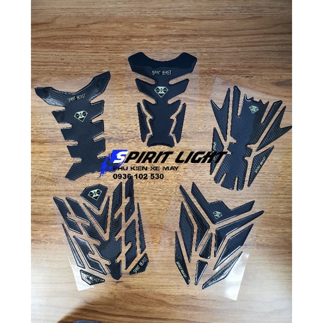 Tem Decal xương cá vân carbon (cac bon, cat bon) Spirit Beast dán ốp bình xăng mô tô phân khối lớn moto PKL decan hãng