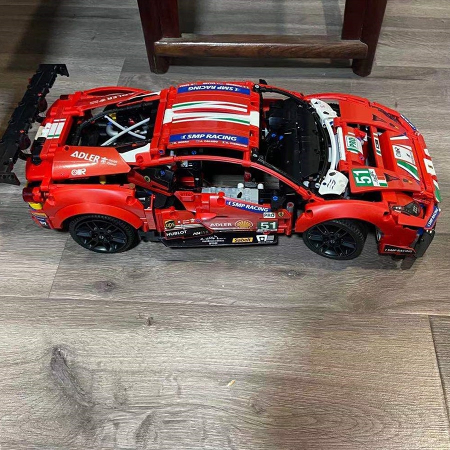 Đồ chơi giáo dục lắp Ráp mô hình siêu xe  Ferrari 488 Super racing car 40031