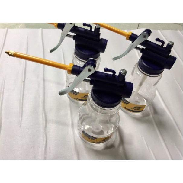 Bình châm dầu, lọ đựng dầu nhớt 350ml