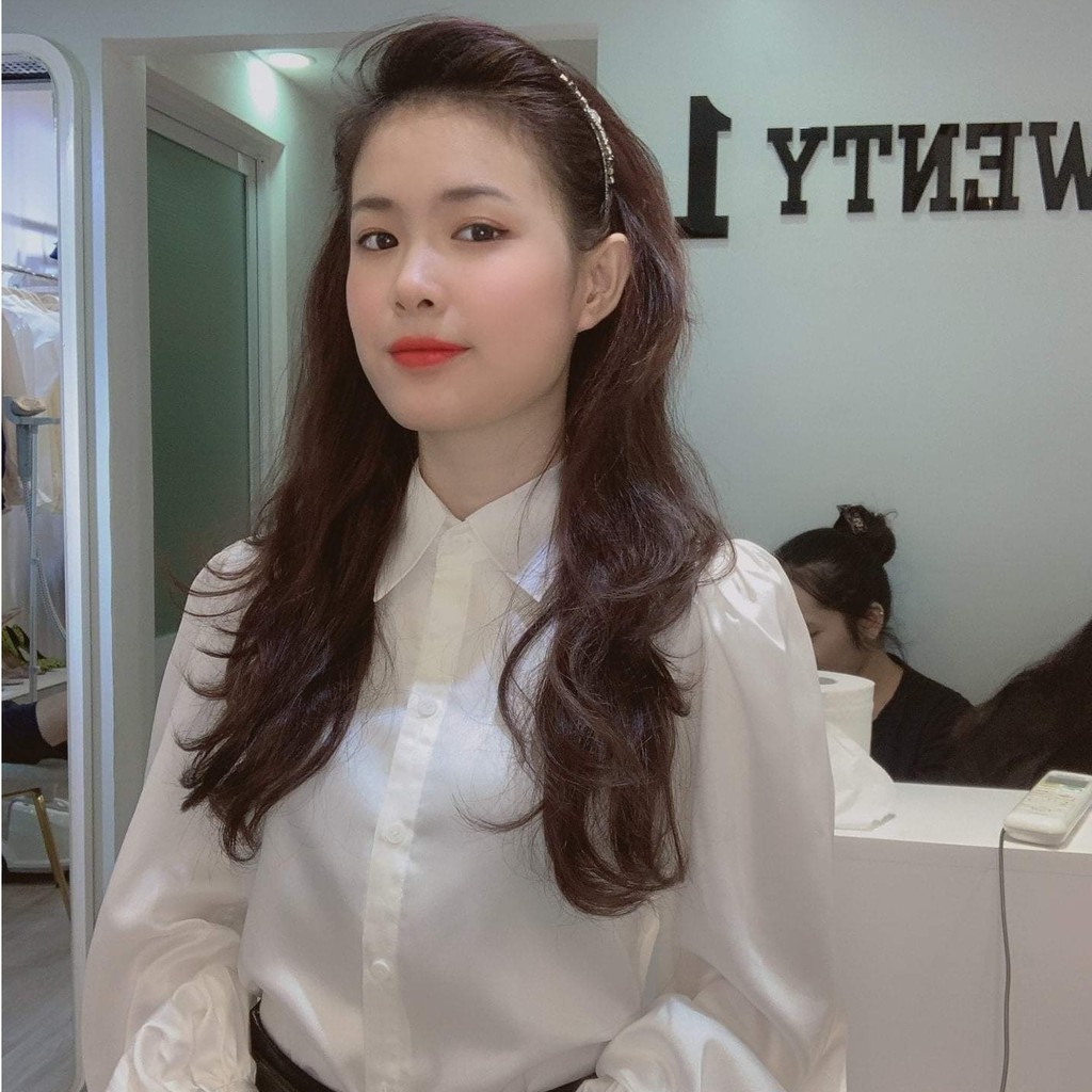 [Mã FAMAYWA giảm 10K đơn 50K] Áo Sơ Mi Lụa Bóng Trơn Tay Bồng Cổ Đức Cực Xinh | BigBuy360 - bigbuy360.vn