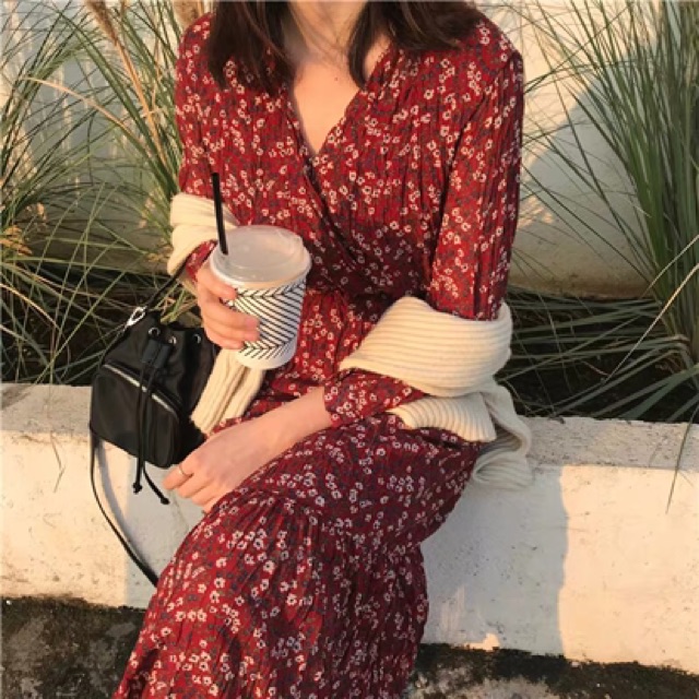 Đầm Dài Họa Tiết Cổ V Quảng Châu 2 Lớp Màu Đỏ Hoa Nhí Korean Ulzzang Style