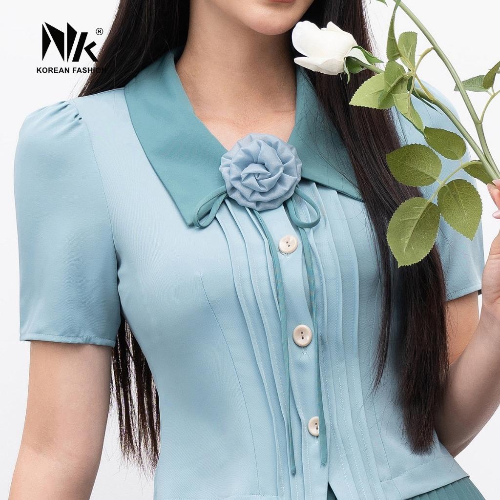 Set Áo Ký Giả Công Sở Cài Hoa Nơ Kết Hợp Chân Váy Dập Ly NK Fashion Thiết Kế Hiện Đại, Nhẹ Nhàng NKBD2203007