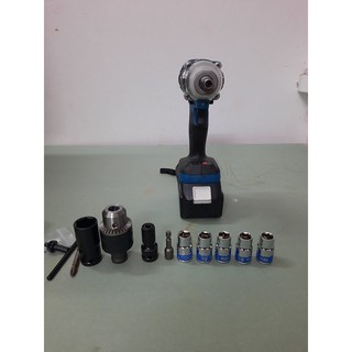 máy siết bulong makita động cơ không than kèm 10 món phụ kiện
