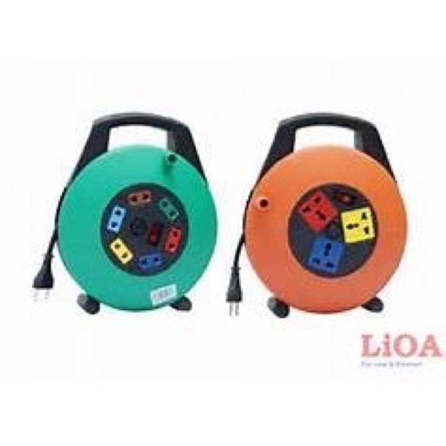 Ổ cắm LIOA 3 ổ đa năng kéo dài cuộn dây kín 5 Mét DB52-10A