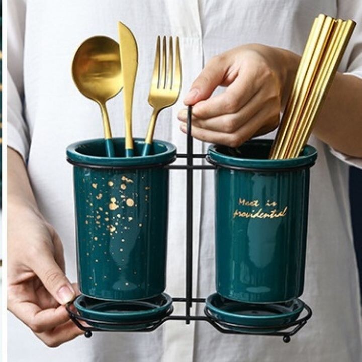 Ống đựng thìa, đũa sứ xanh dành cho nhà bếp giao hình ngẫu nhiên