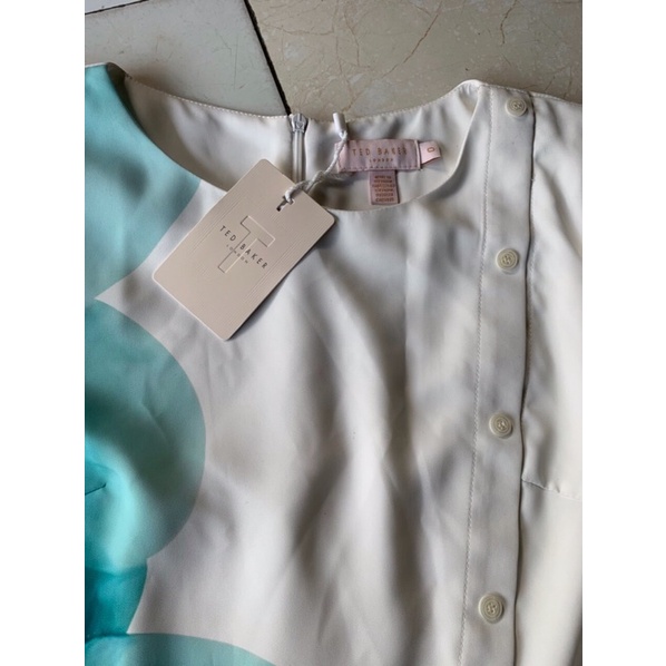 Đầm TED BAKER tay phồng vải mượt mát 🍀🍀🍀🍀