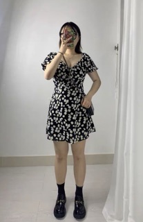 [Thanh Lý] D04 - ĐẦM HOA CÚC CỔ RỘNG
