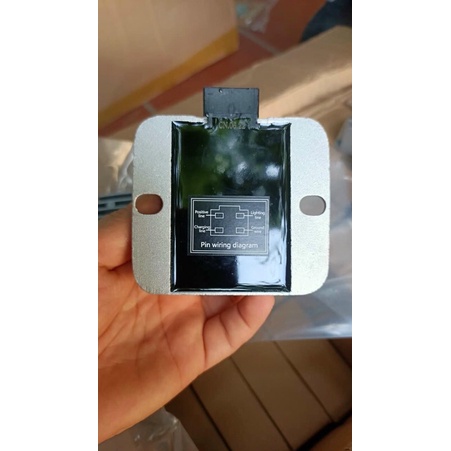 Sạc độ tăng dòng xe Honda Dream Wave , Sạc tăng áp cho xe yếu bình