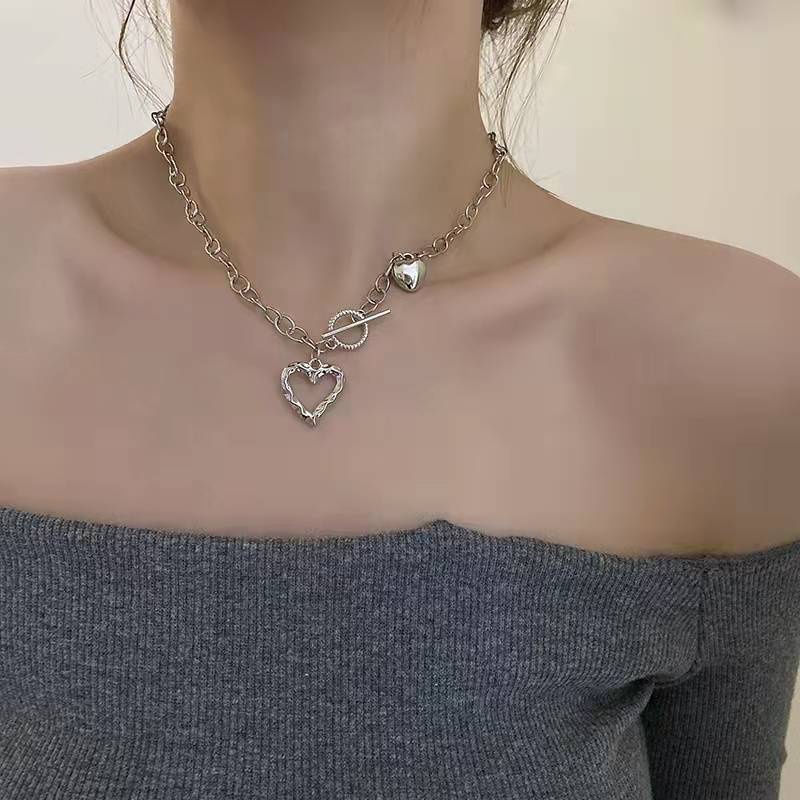 Vòng cổ choker Smileday mặt hình bướm / trái tim đính ngọc trai phong cách Hàn Quốc cho nữ