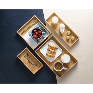 Khay gỗ tre và bát sứ vuông sắc màu đựng đồ ăn mứt Tết hạt dinh dưỡng