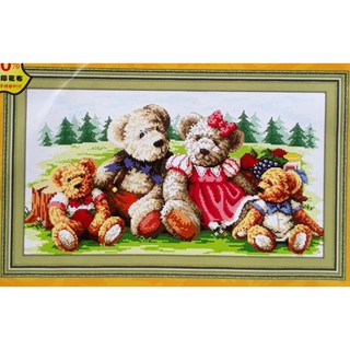 Tranh Thêu Chữ Thập Gia Đình Gấu Bông RY2826 (KHÁCH TỰ THÊU) KT:65X39CM