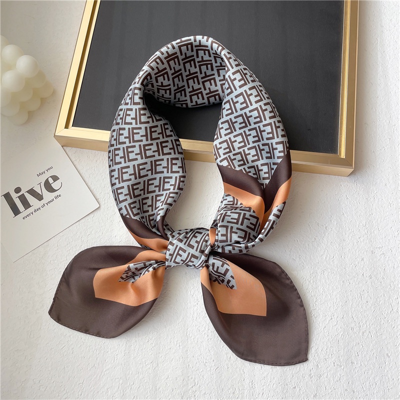 Khăn choàng lụa satin hình vuông in họa tiết nhiều kiểu tùy chọn chuyên nghiệp kích thước 70 * 70cm