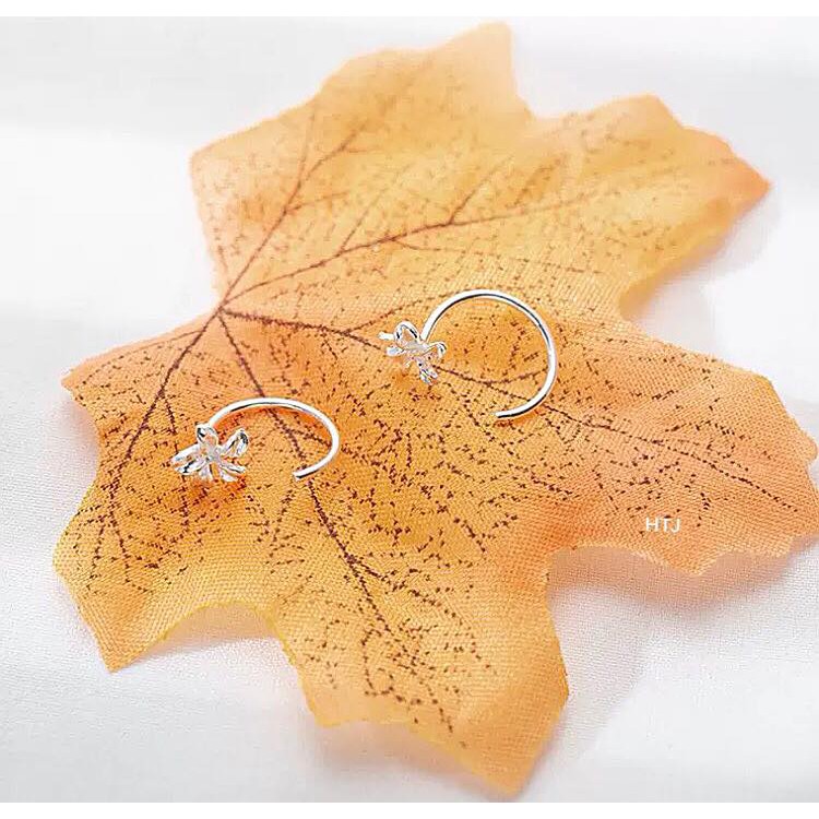 FREE SHIP BÔNG TAI NỮ HOA MÓC BẠC TA GIÁ CTV