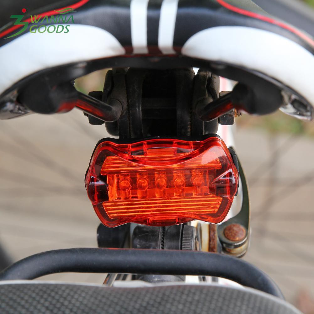 Bộ đèn LED cảnh báo 5 bóng chống nước kích thước 6.5x4x2.6cm dùng pin AAA kèm giá gắn xe đạp