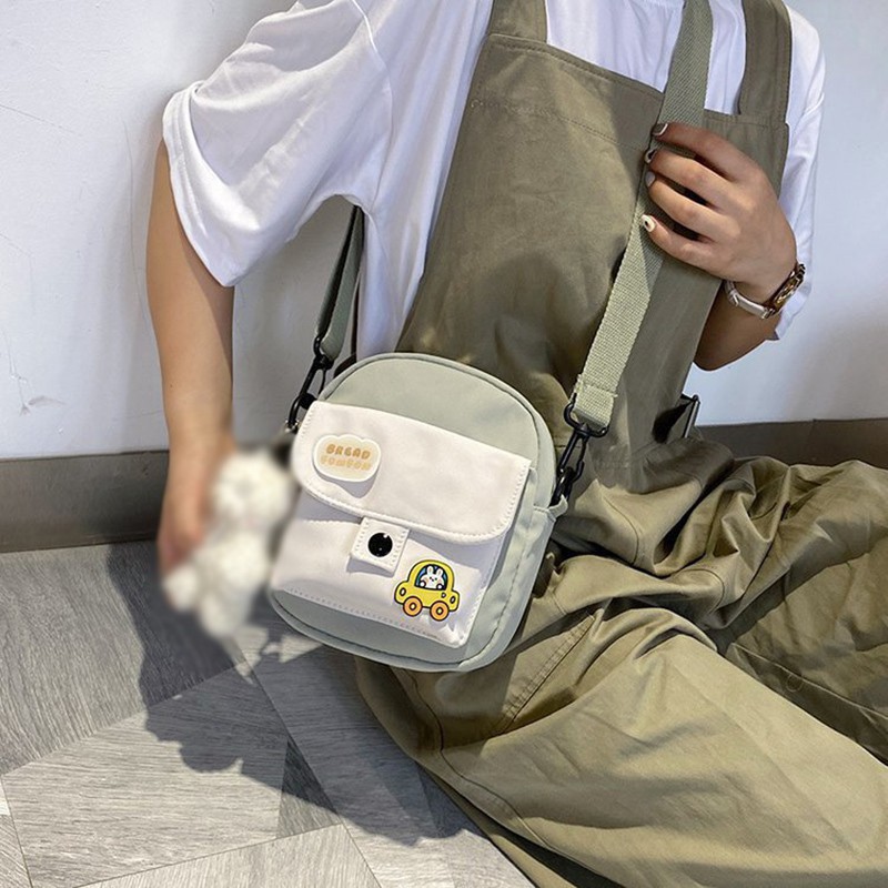 Túi đeo chéo bằng vải bạt kiểu hoạt hình đáng yêu theo phong cách Hàn Quốc