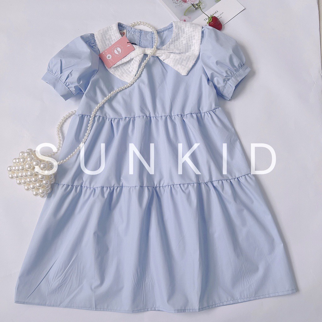 [XẢ KHO] Váy đầm bé gái mùa hè dáng suông cổ trắng viền ren vải thô cao cấp Sunkid  VH2 màu hồng, xanh 4-12 tuổi