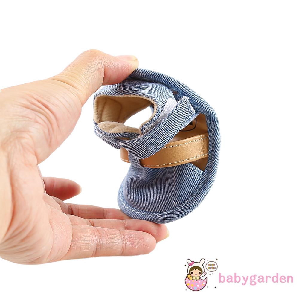 Giày Sandal Kẻ Sọc Mềm Mại Chống Trượt Cho Bé