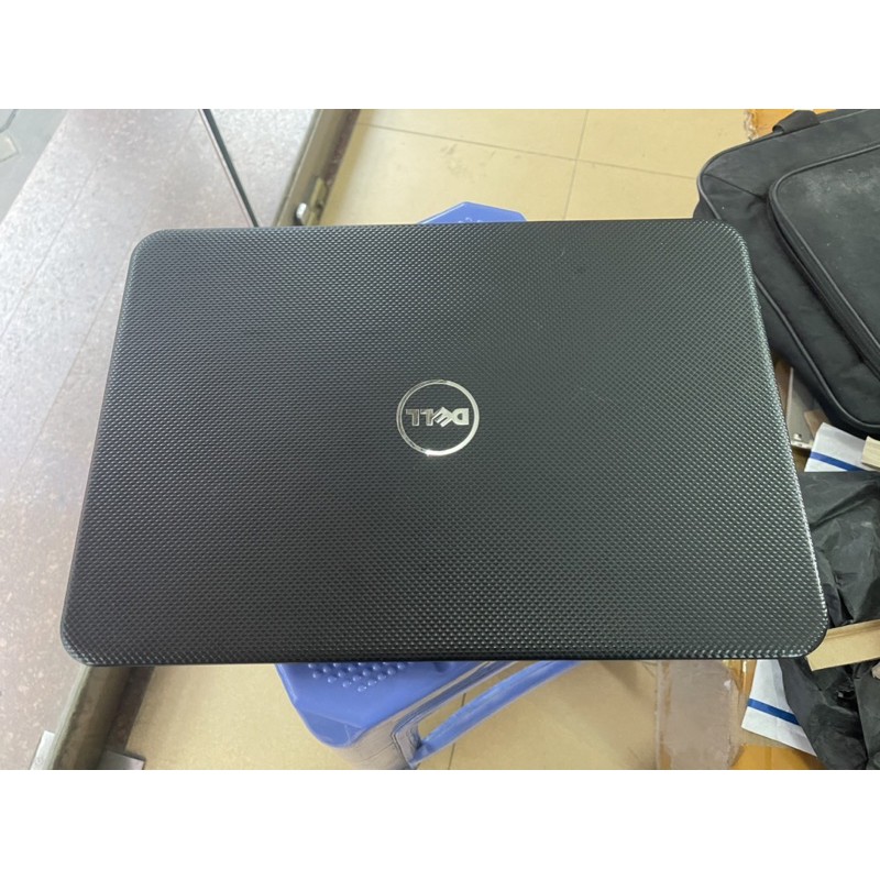 Laptop dell 3521