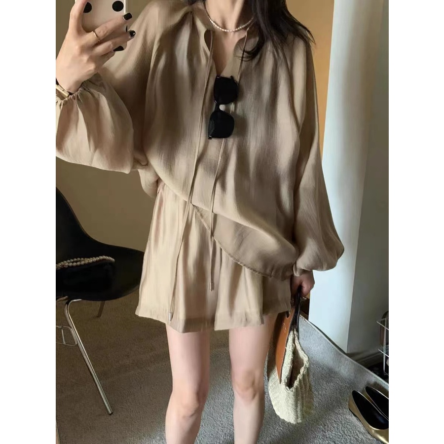 Set Áo Sơ Mi Tay Dài Và Quần Short Thời Trang Phong Cách Cho Nữ